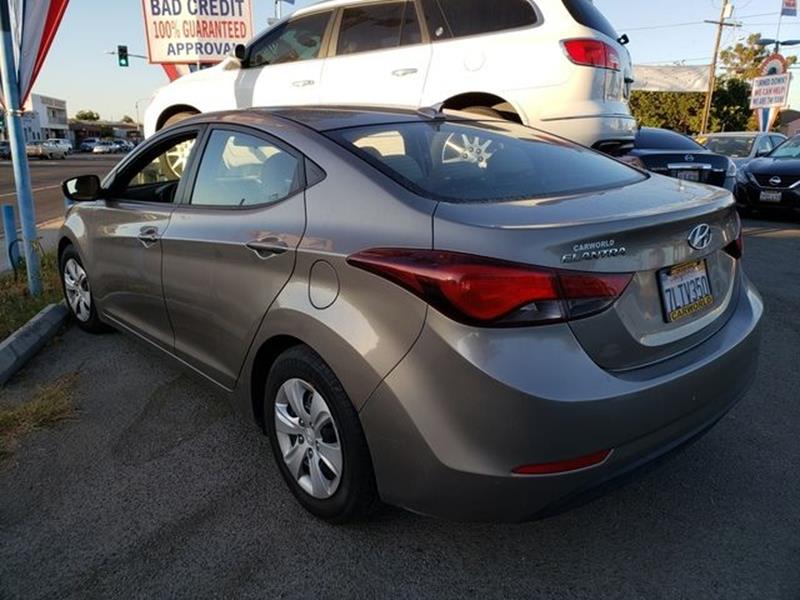 2016 Hyundai Elantra