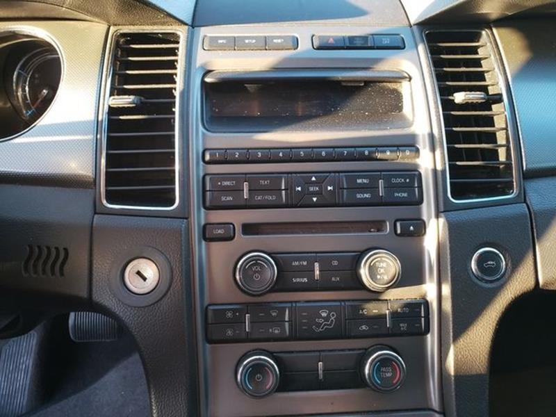 2011 Ford Taurus SEL