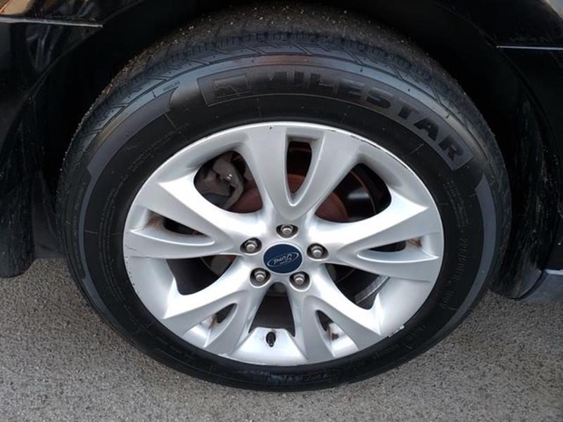 2011 Ford Taurus SEL