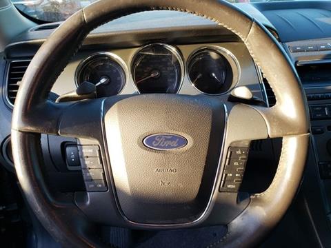 2011 Ford Taurus SEL