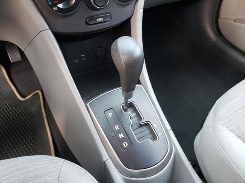 2015 Hyundai Accent GLS