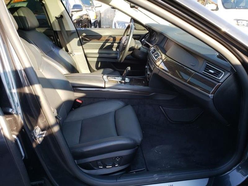 2011 BMW 7 Series 750i