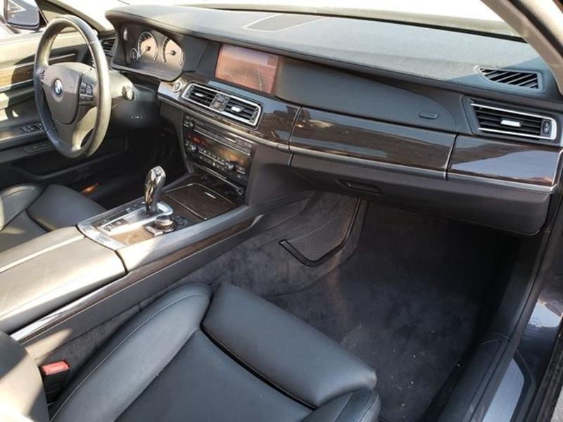 2011 BMW 7 Series 750i