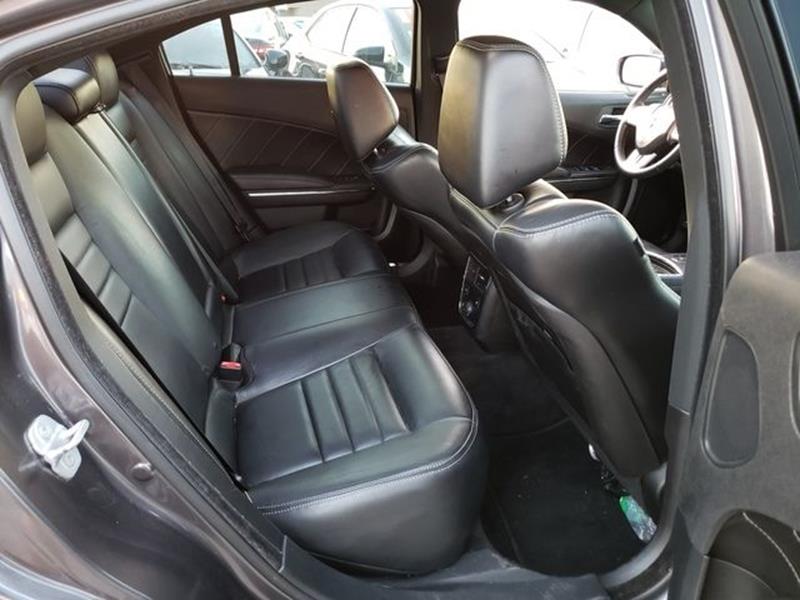 2013 Dodge Charger R/T Plus