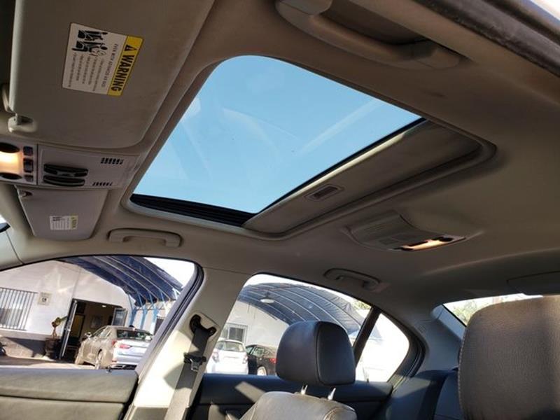 2011 BMW 3 Series 328i