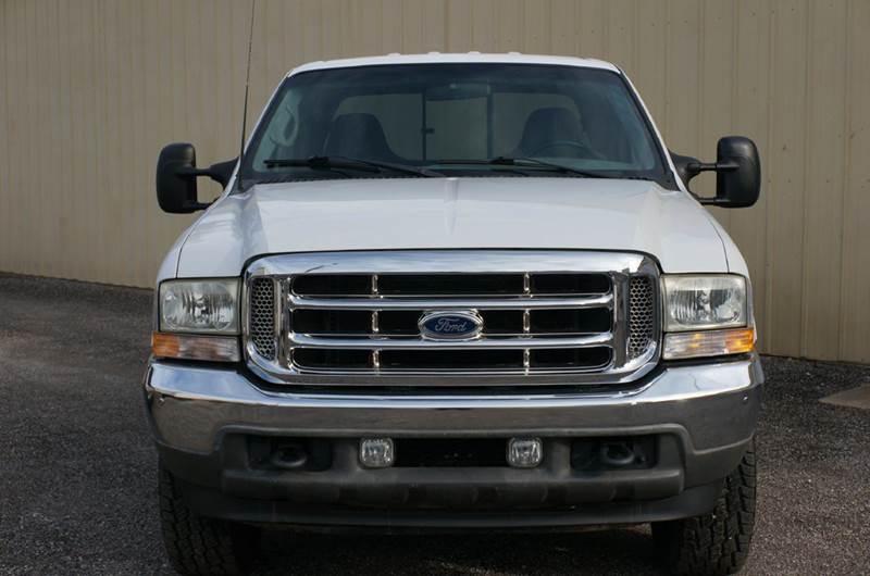 2002 Ford F-250 Super Duty for sale at EAST 30 MOTOR COMPANY in New Haven IN