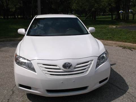 2009 Toyota Camry for sale at Royal Auto Sales KC in Kansas City MO
