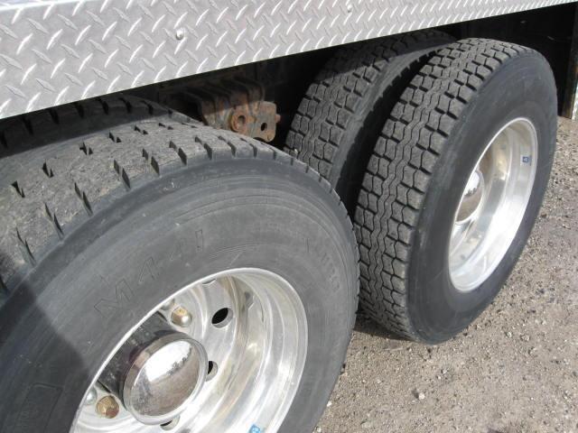 1982 White Road boss