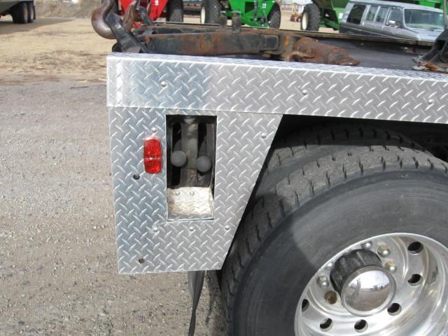 1982 White Road boss