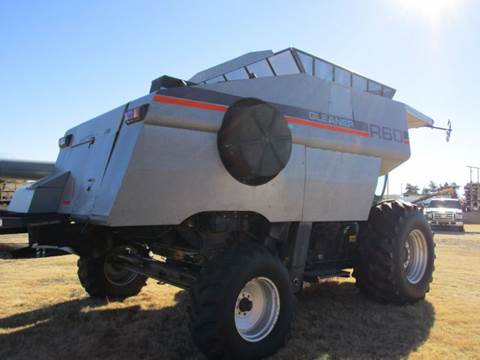 1991 Gleaner R-60
