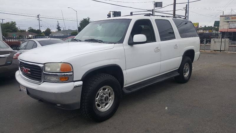 2001 GMC Yukon XL for sale at Gateway Motors in Hayward CA