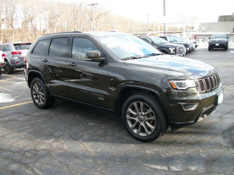 2016 Jeep Grand Cherokee (image 4)