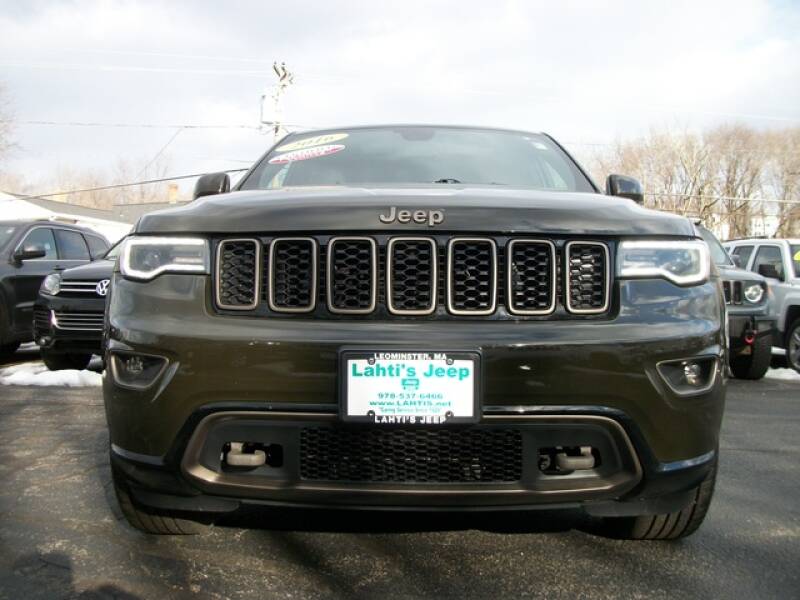 2016 Jeep Grand Cherokee (image 2)