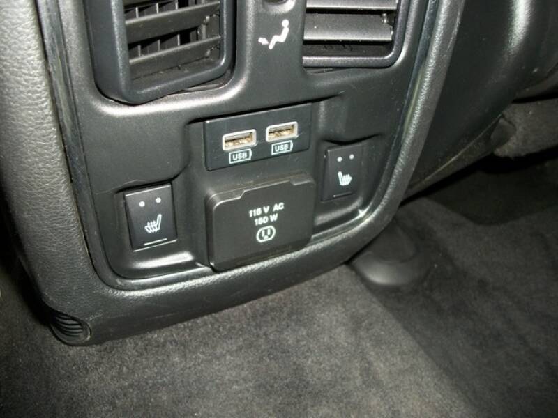 2016 Jeep Grand Cherokee (image 38)