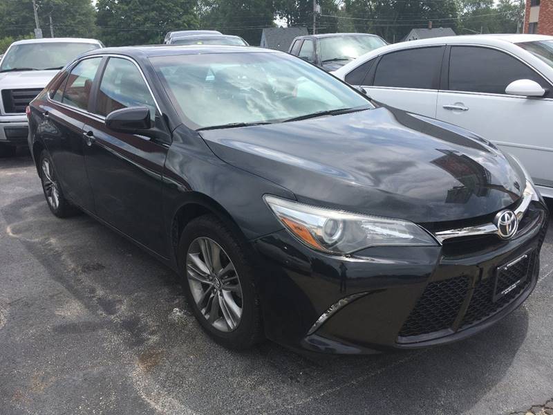 2015 Toyota Camry for sale at KENNEDY AUTO CENTER in Bradley IL