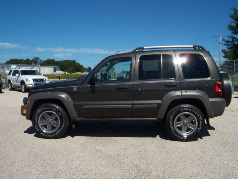 2006 Jeep Liberty Renegade 4dr Suv 4wd In Fond Du Lac Wi