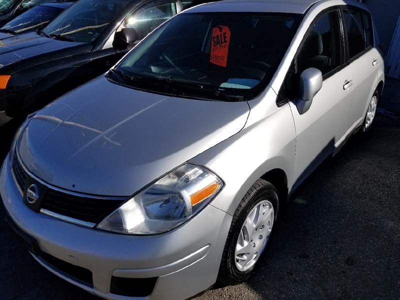 2007 Nissan Versa for sale at Howe's Auto Sales in Lowell MA