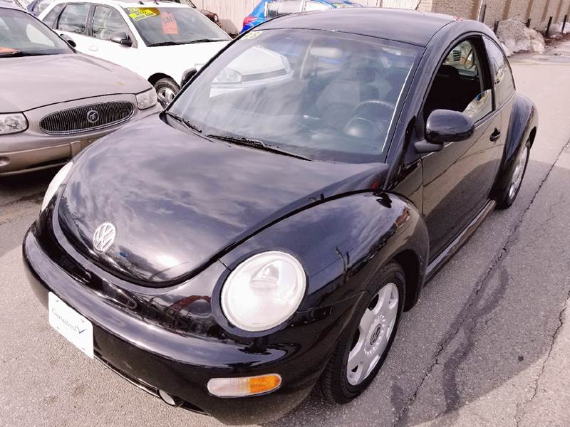 1998 Volkswagen New Beetle for sale at Howe's Auto Sales in Lowell MA