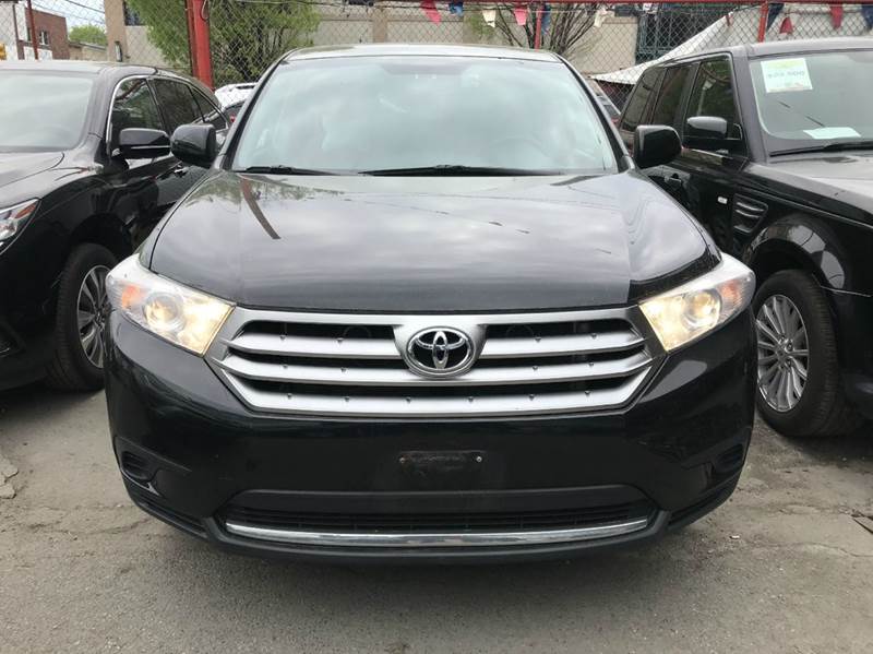 2013 Toyota Highlander for sale at TJ AUTO in Brooklyn NY