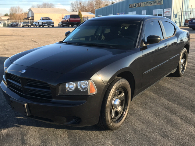 2010 Dodge Charger for sale at JEFF LEE AUTOMOTIVE in Glasgow KY