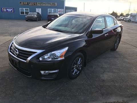 2015 Nissan Altima for sale at JEFF LEE AUTOMOTIVE in Glasgow KY
