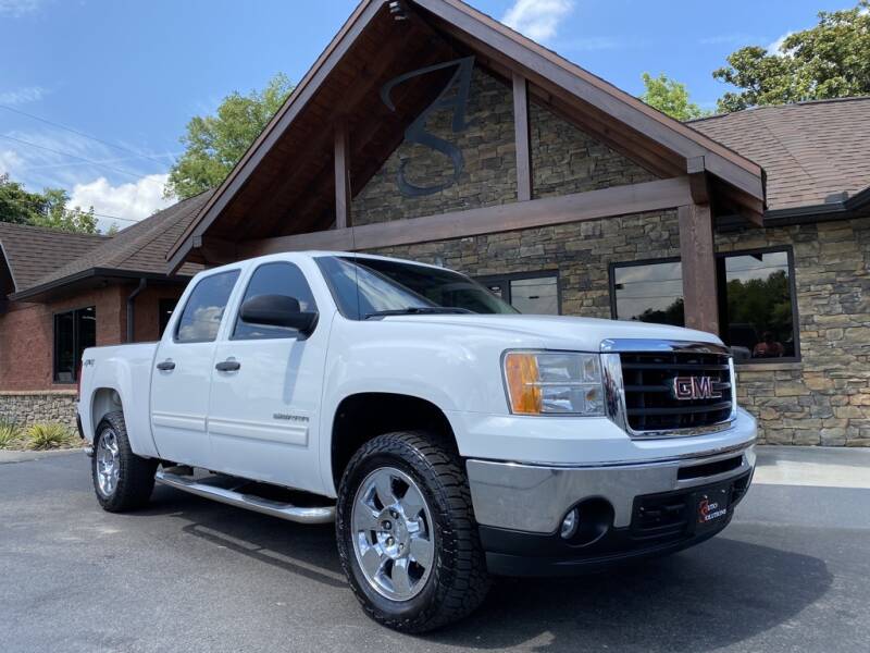 Auto Solutions Car Dealer in Maryville, TN