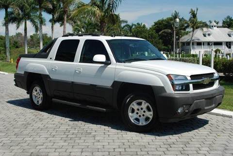 2005 Chevrolet Avalanche for sale at Auto Quest USA INC in Fort Myers Beach FL
