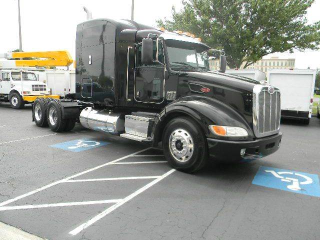 2010 Peterbilt 387 for sale at Longwood Truck Center Inc in Sanford FL