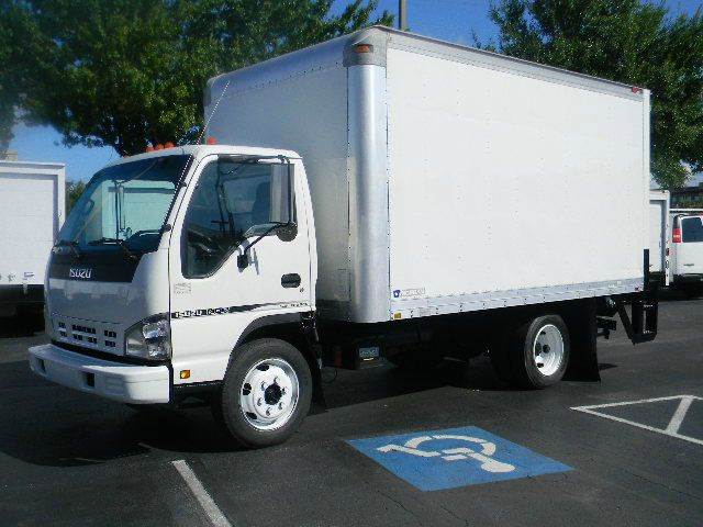 2007 Isuzu NQR for sale at Longwood Truck Center Inc in Sanford FL