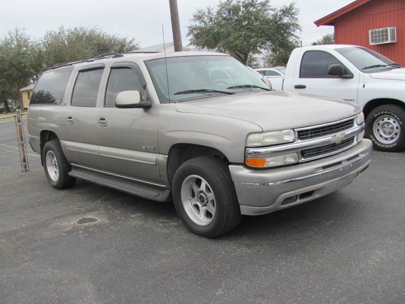2000 Chevrolet Suburban for sale at Rons Auto Sales in Stockdale TX