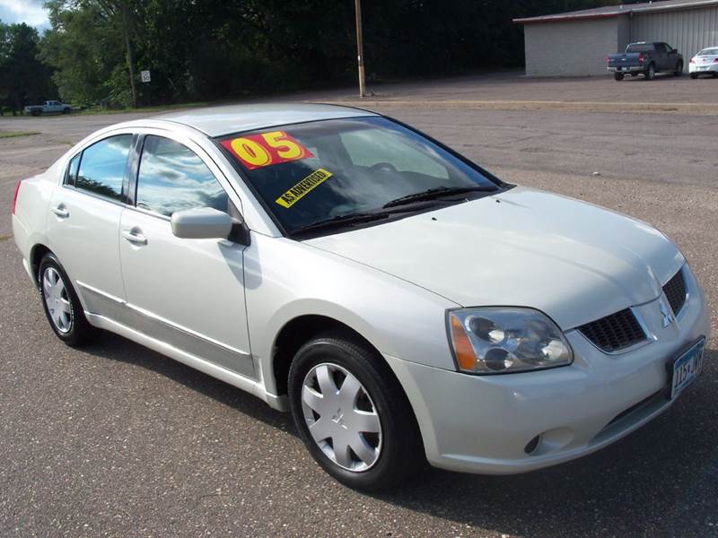 2005 Mitsubishi Galant for sale at Country Side Car Sales in Elk River MN