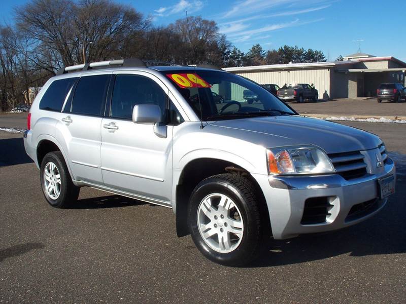 2004 Mitsubishi Endeavor for sale at Country Side Car Sales in Elk River MN