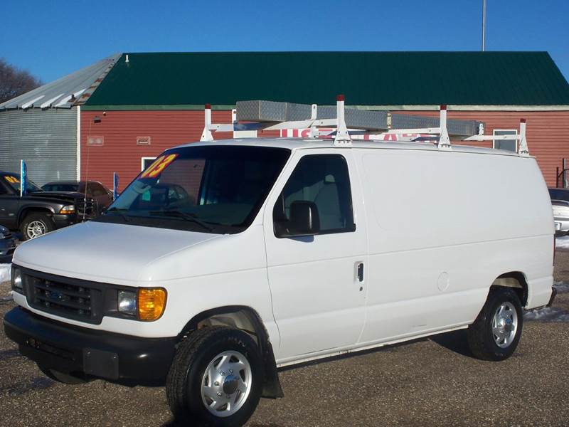 2003 Ford E-Series Cargo for sale at Country Side Car Sales in Elk River MN