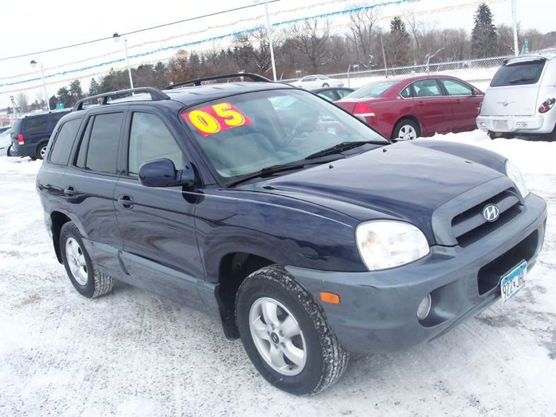 2005 Hyundai Santa Fe for sale at Country Side Car Sales in Elk River MN