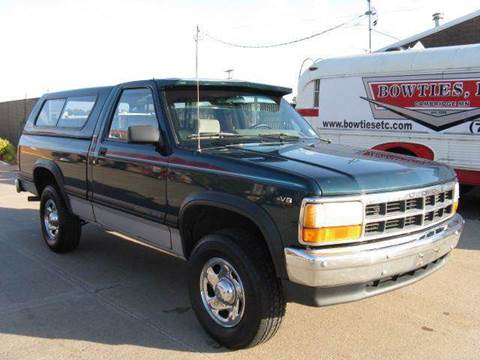 1995 Dodge Dakota for sale at Bowties ETC INC in Cambridge MN