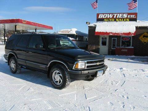 1995 Chevrolet Blazer for sale at Bowties ETC INC in Cambridge MN