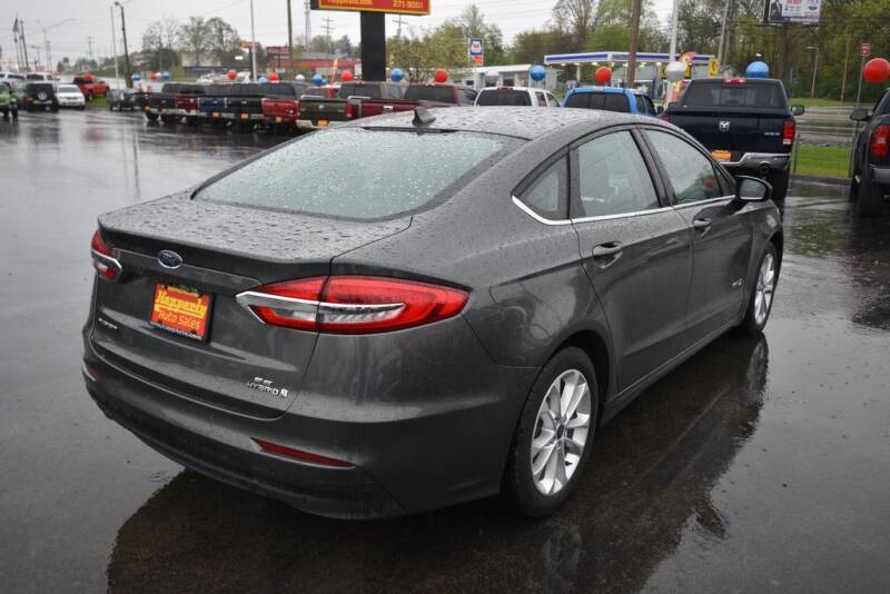 2019 Ford Fusion Hybrid SE (image 7)