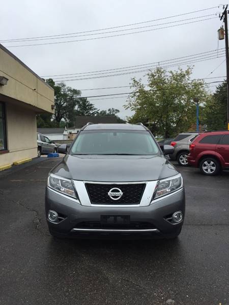 2015 Nissan Pathfinder for sale at GREAT DEAL AUTO SALES in Center Line MI