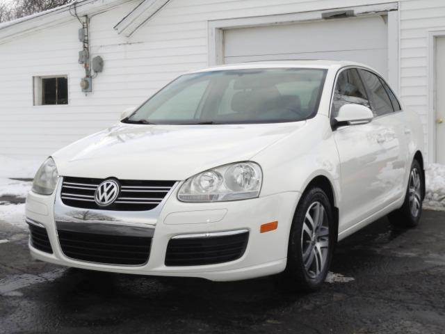 2006 Volkswagen Jetta for sale at Tonys Pre Owned Auto Sales in Kokomo IN