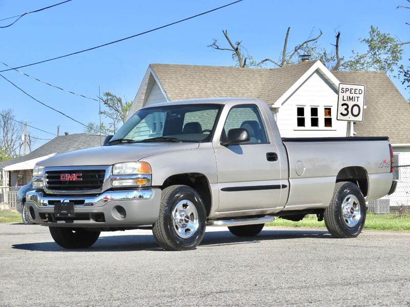 2004 GMC Sierra 1500 for sale at Tonys Pre Owned Auto Sales in Kokomo IN