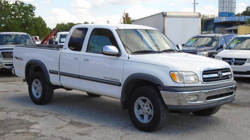 2000 Toyota Tundra for sale at J & F AUTO SALES in Houston TX