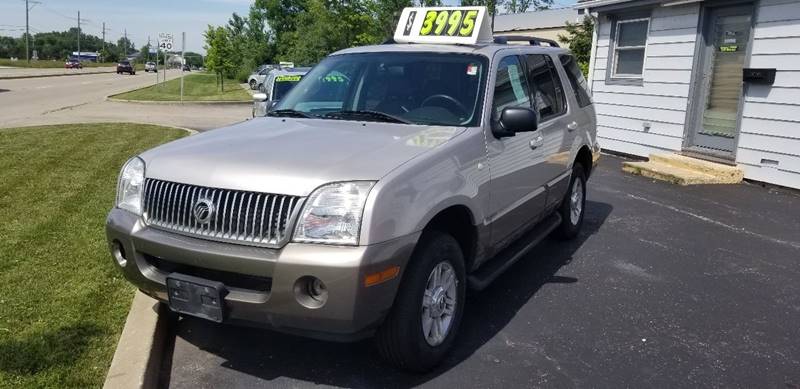 2004 Mercury Mountaineer for sale at GLOBAL AUTOMOTIVE in Grayslake IL