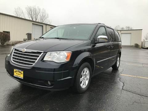 2010 Chrysler Town and Country for sale at GLOBAL AUTOMOTIVE in Grayslake IL