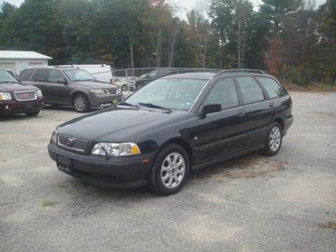 2000 Volvo V40 for sale at Manchester Motorsports in Goffstown NH