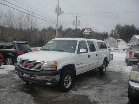 2002 GMC Sierra 2500HD for sale at Manchester Motorsports in Goffstown NH