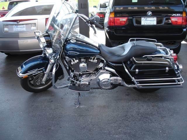 2003 Harley-Davidson ROADKING for sale at AUTOWORKS OF OMAHA INC in Omaha NE