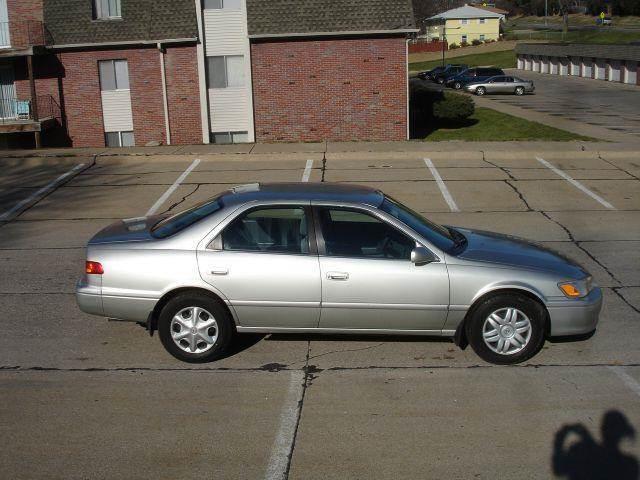 2000 Toyota Camry for sale at AUTOWORKS OF OMAHA INC in Omaha NE