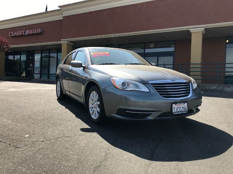 2013 Chrysler 200 for sale at 3M Motors in Citrus Heights CA
