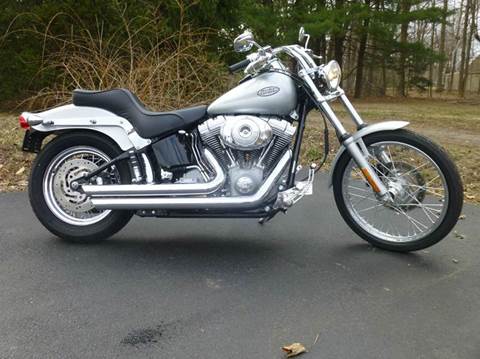 2005 Harley Davidson Softail for sale at R & R AUTO SALES in Poughkeepsie NY