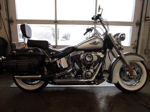 2014 Harley-Davidson Heritage Softail Classic for sale at R & R AUTO SALES in Poughkeepsie NY